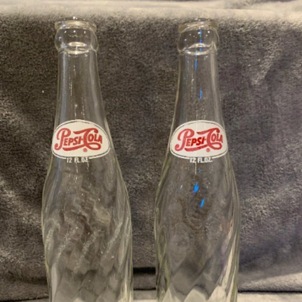 Antique 1960’s Swirl Pepsi Cola Bottle 12oz